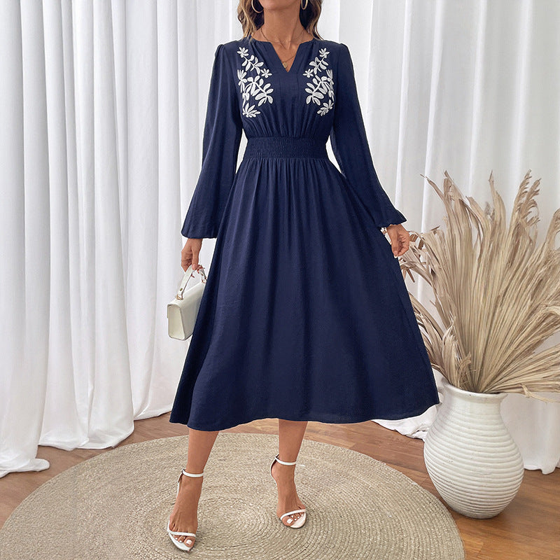 Small V-neck Embroidery Waist-tight Dress Women